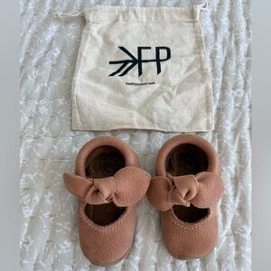 Baby Girl Freshly Picked Knotted Bow Soft Sole Shoes Size 3